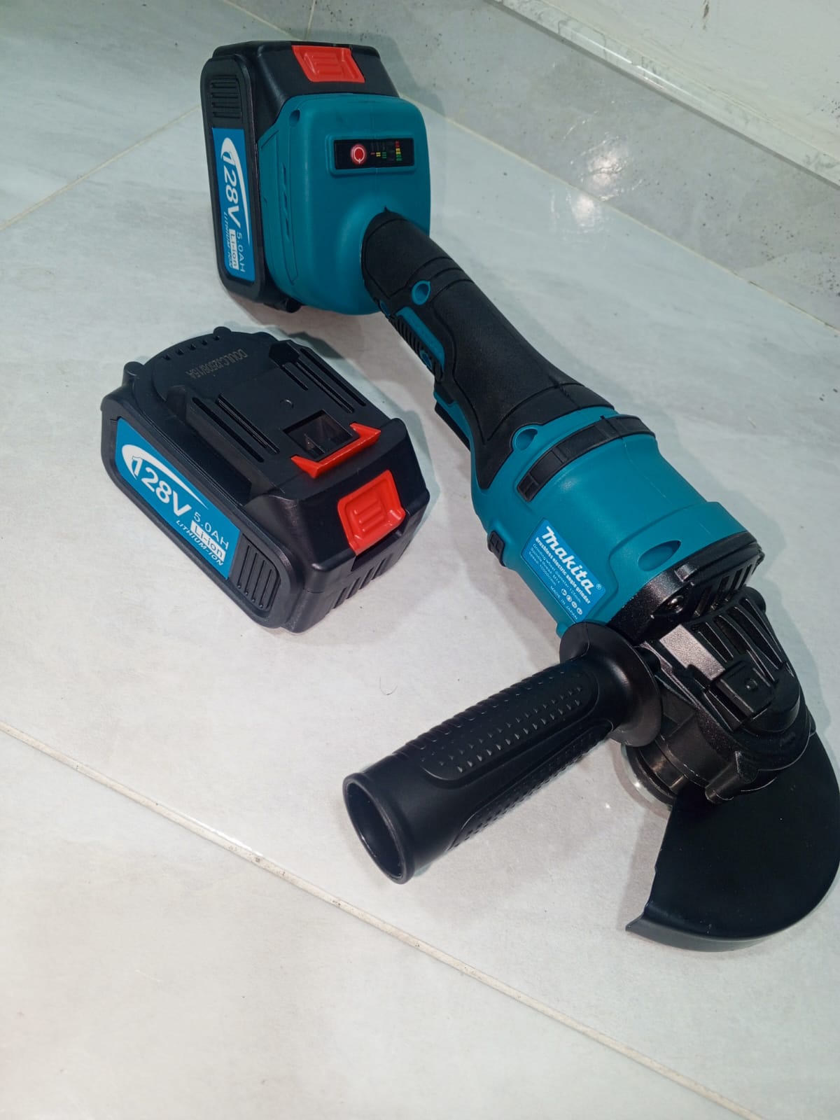 Pulidora Inalambrica  Makita De 128 Voltios