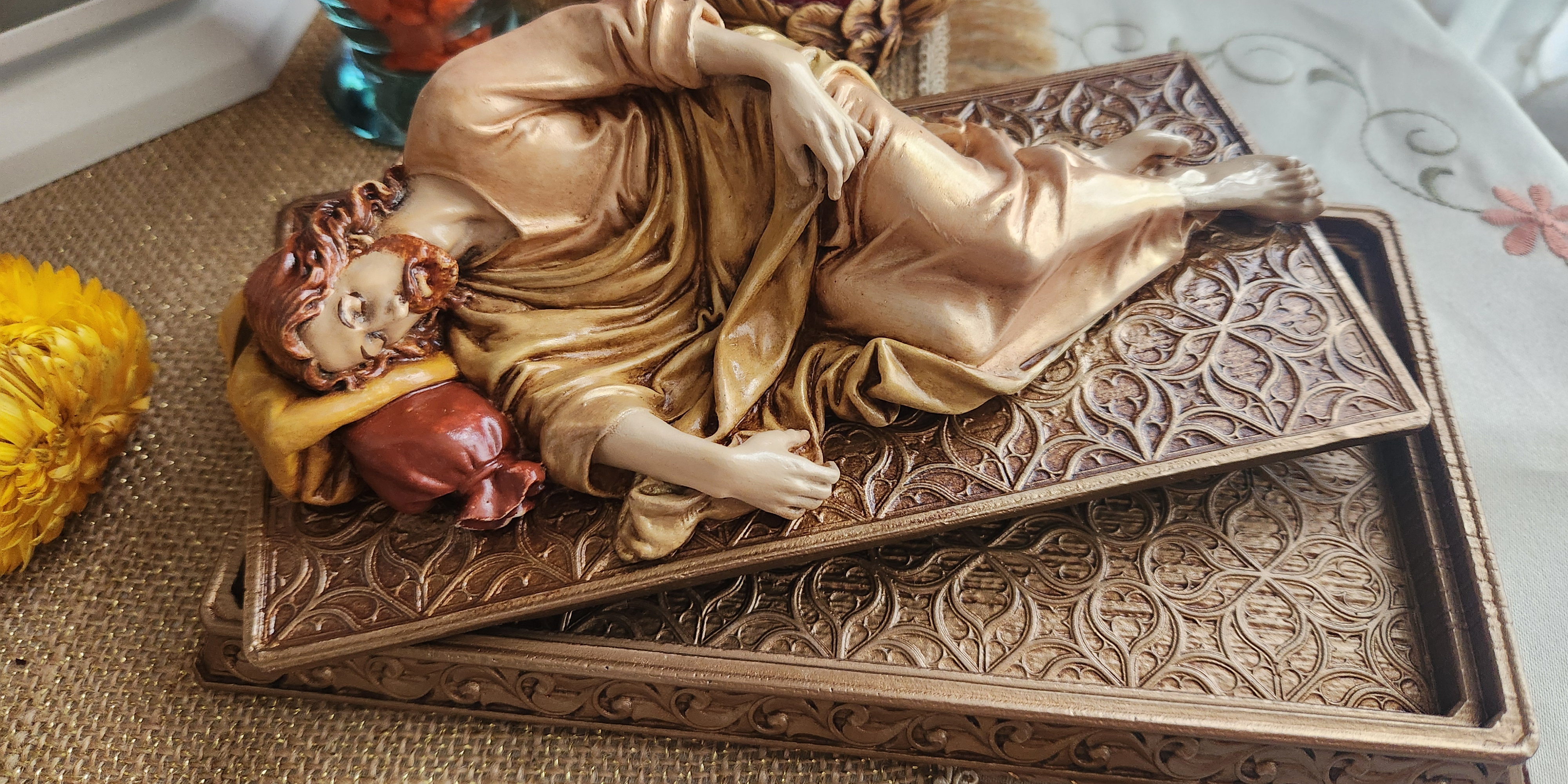 San Gavri'el "Llena eres de Gracia"